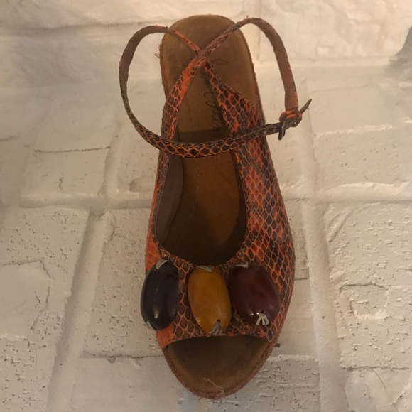 Multicolored Floral Wedges - Picture 4 of 8